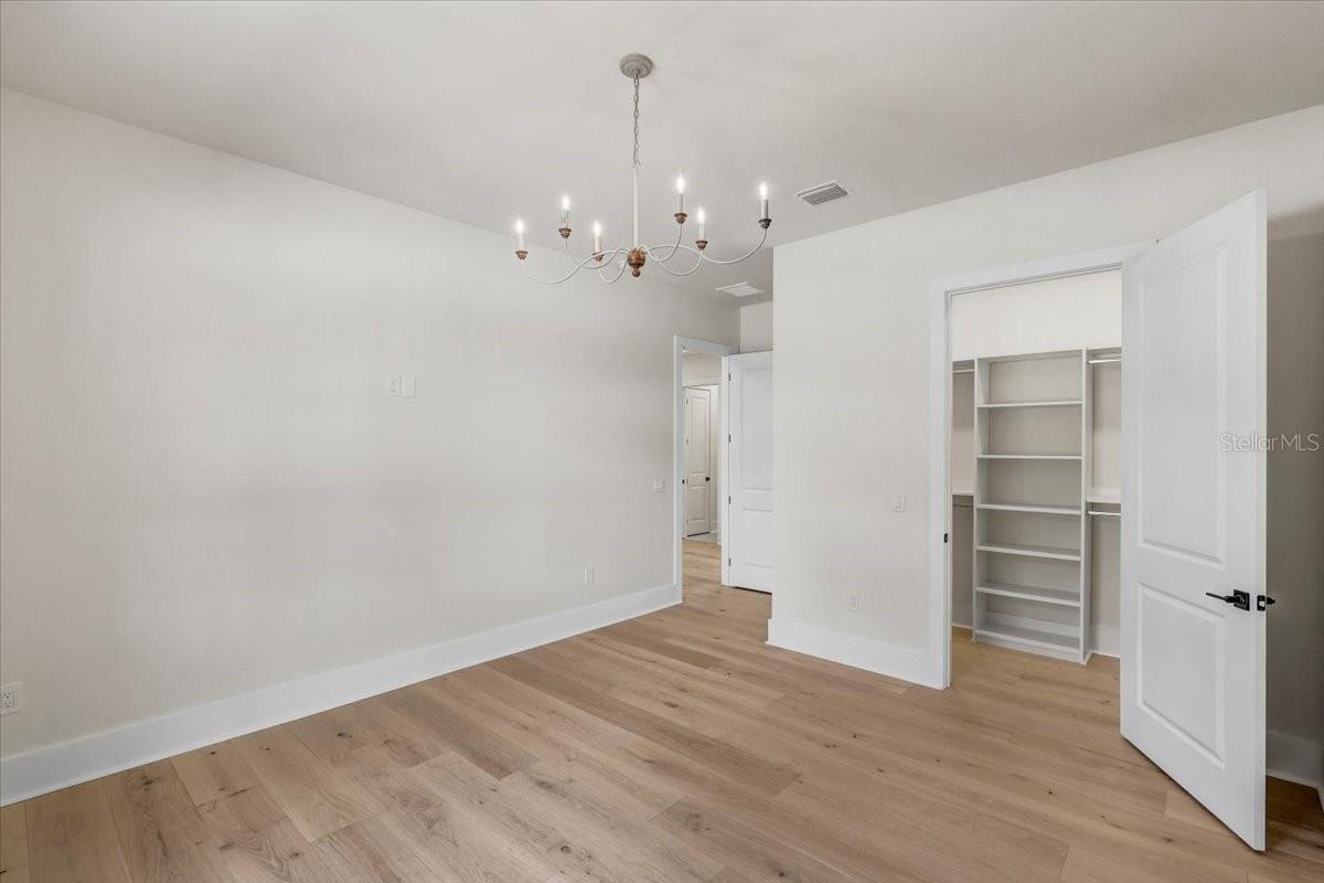 SANCTUARY ON LIVINGSTON PHASE 4 - Residential