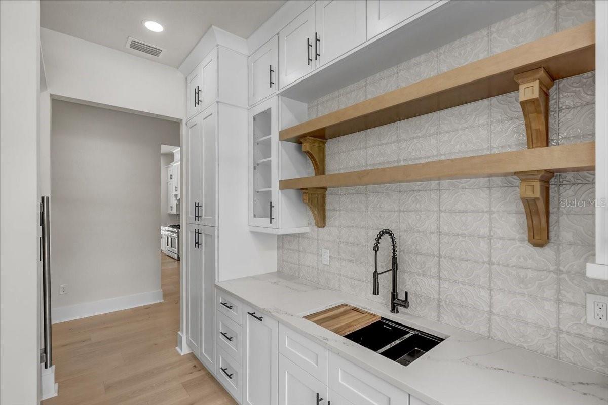 SANCTUARY ON LIVINGSTON PHASE 4 - Residential