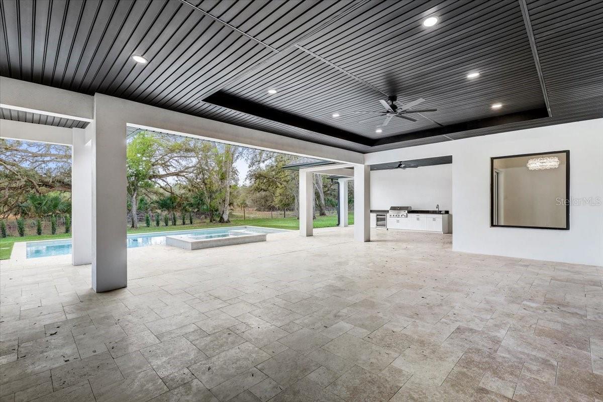 SANCTUARY ON LIVINGSTON PHASE 4 - Residential