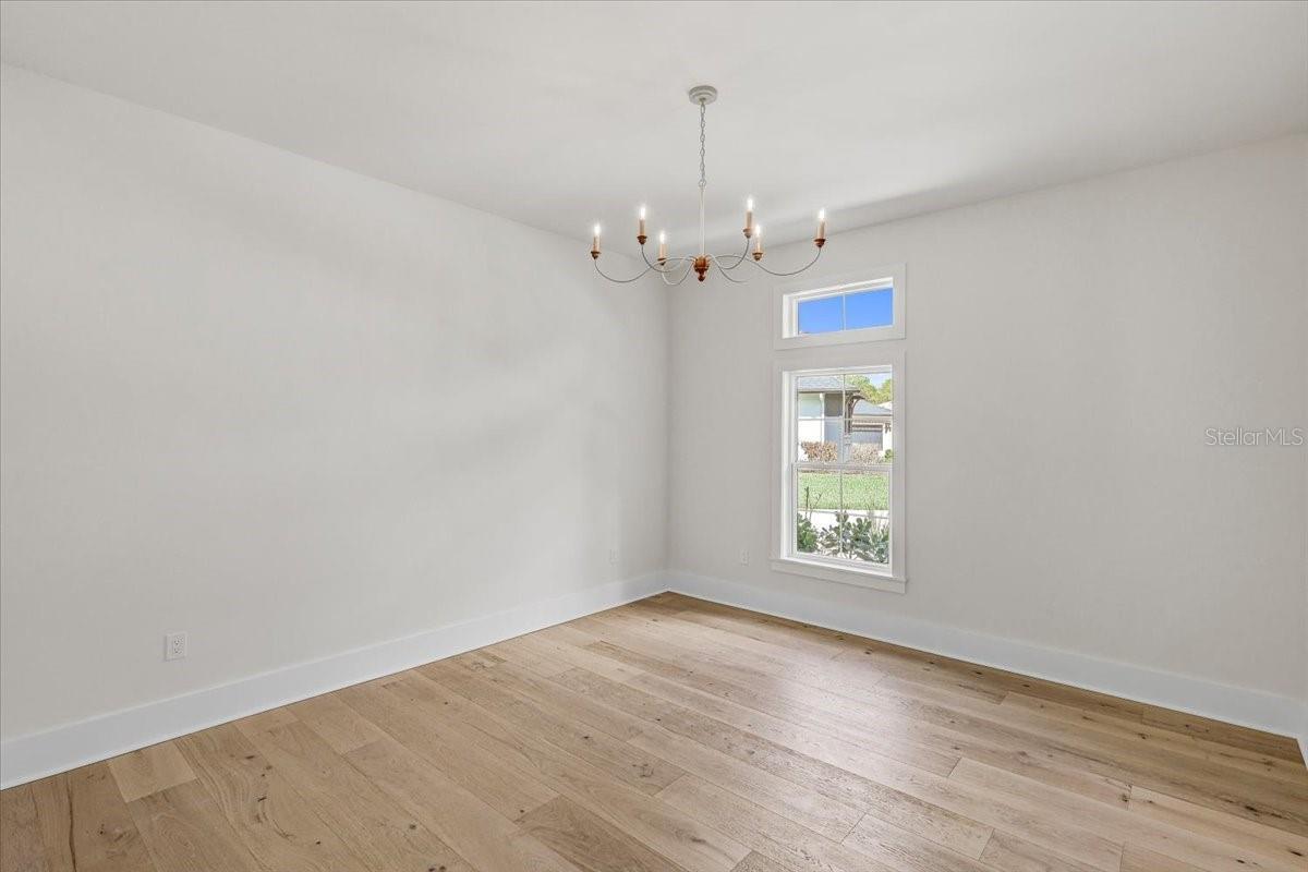 SANCTUARY ON LIVINGSTON PHASE 4 - Residential