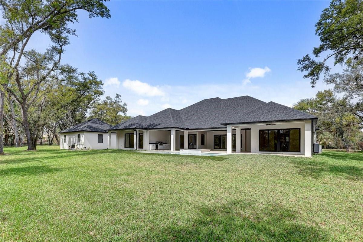 SANCTUARY ON LIVINGSTON PHASE 4 - Residential