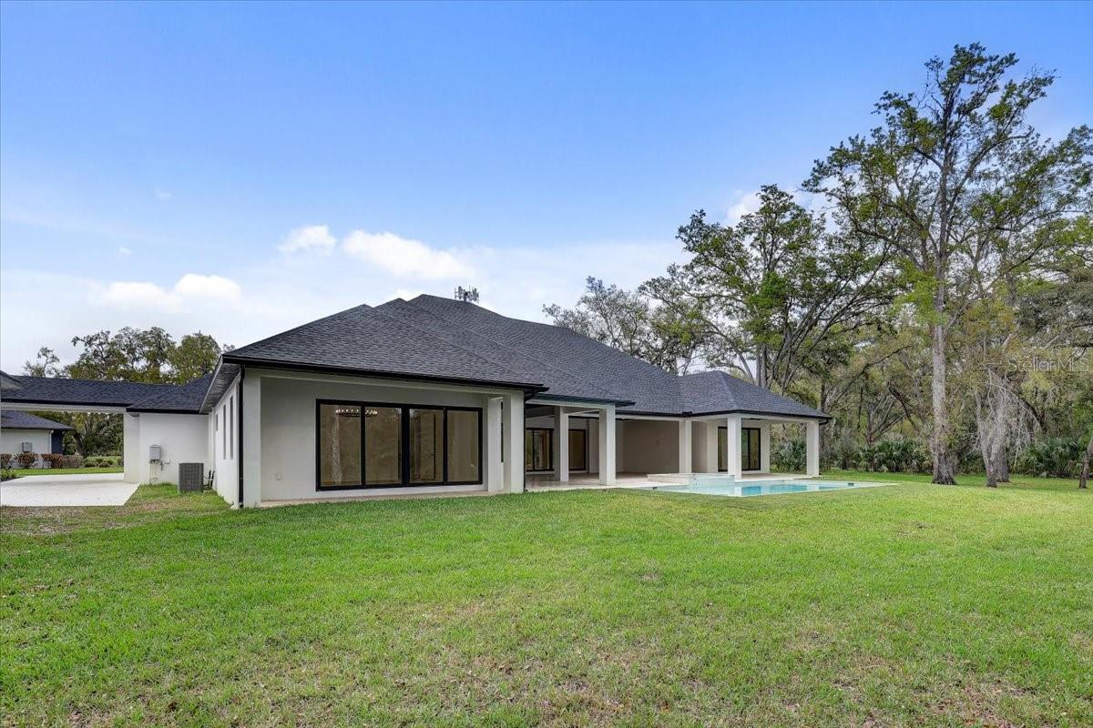 SANCTUARY ON LIVINGSTON PHASE 4 - Residential