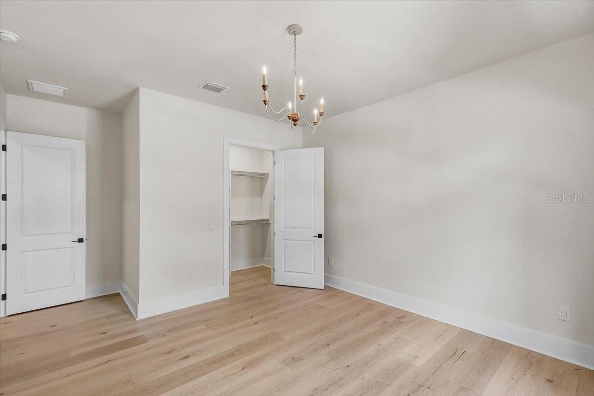 SANCTUARY ON LIVINGSTON PHASE 4 - Residential