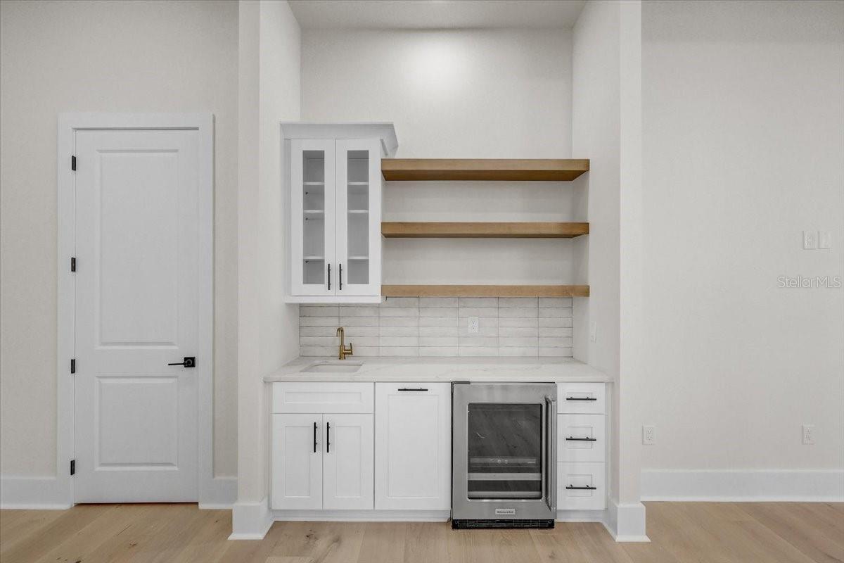 SANCTUARY ON LIVINGSTON PHASE 4 - Residential