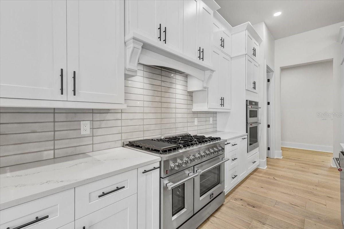 SANCTUARY ON LIVINGSTON PHASE 4 - Residential