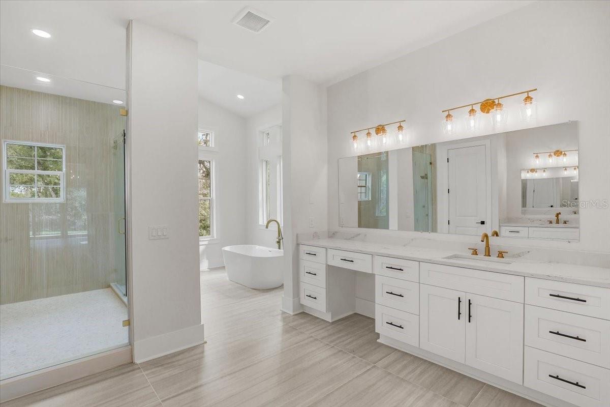 SANCTUARY ON LIVINGSTON PHASE 4 - Residential