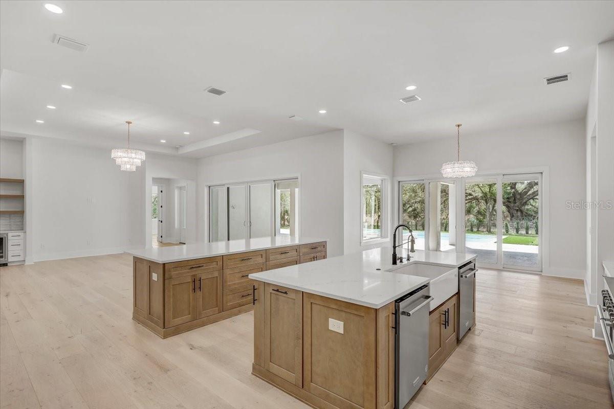 SANCTUARY ON LIVINGSTON PHASE 4 - Residential