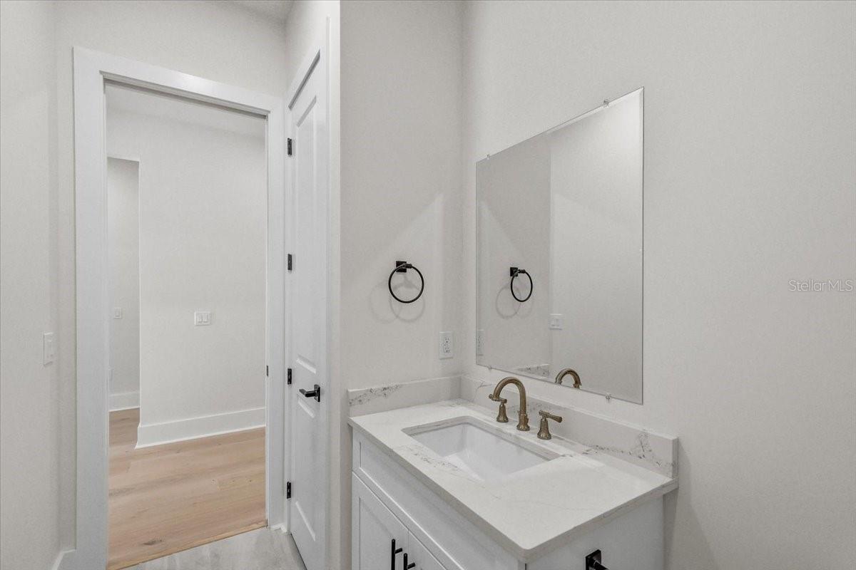 SANCTUARY ON LIVINGSTON PHASE 4 - Residential