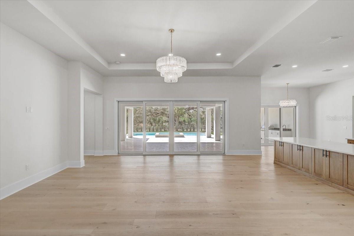 SANCTUARY ON LIVINGSTON PHASE 4 - Residential