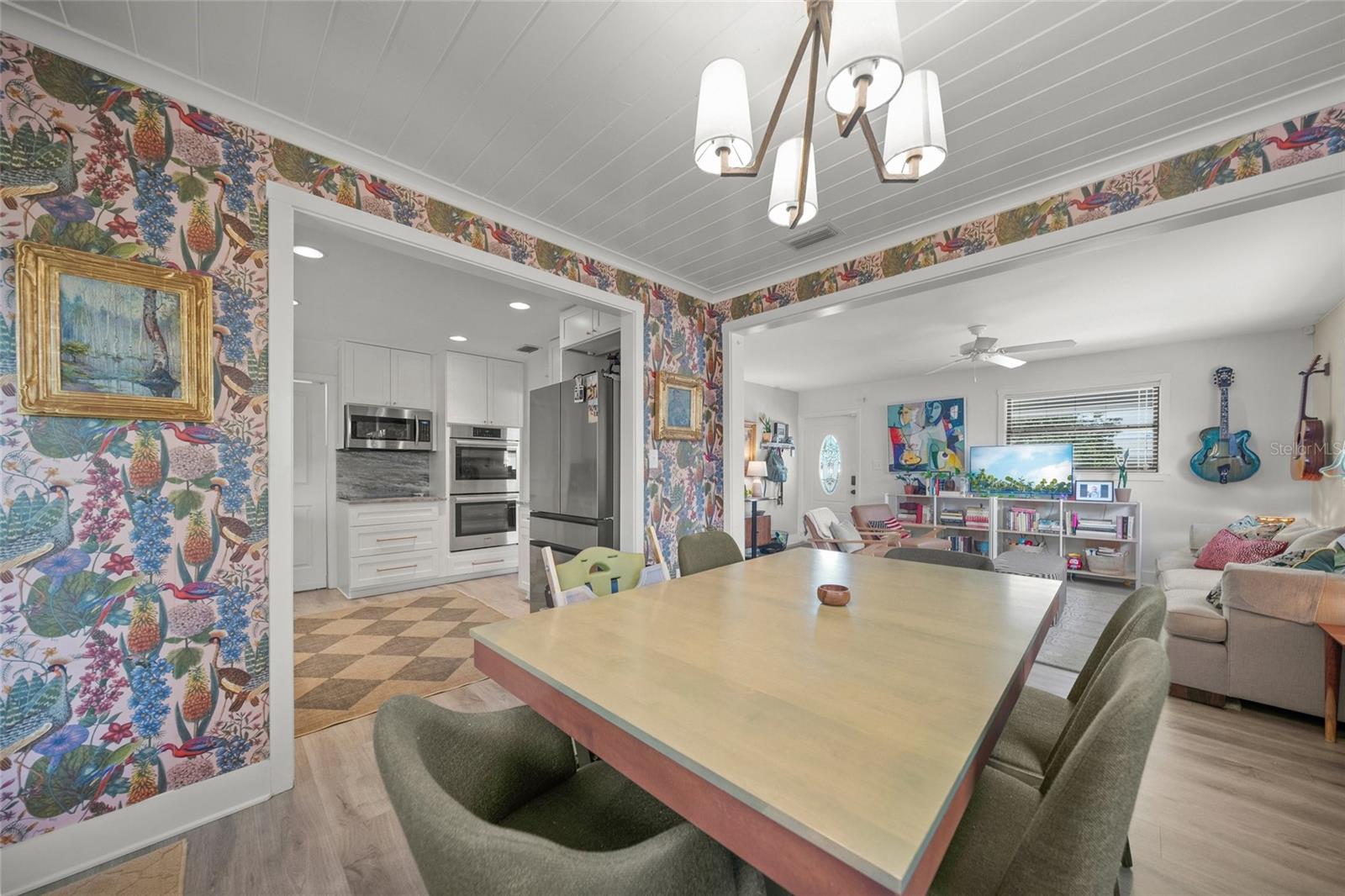 PAVER PARK ESTATES - Residential