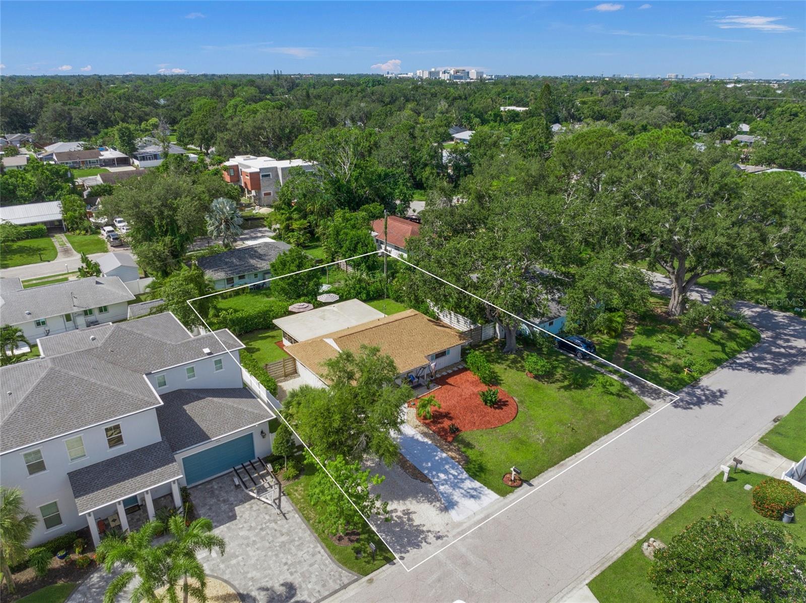 PAVER PARK ESTATES - Residential