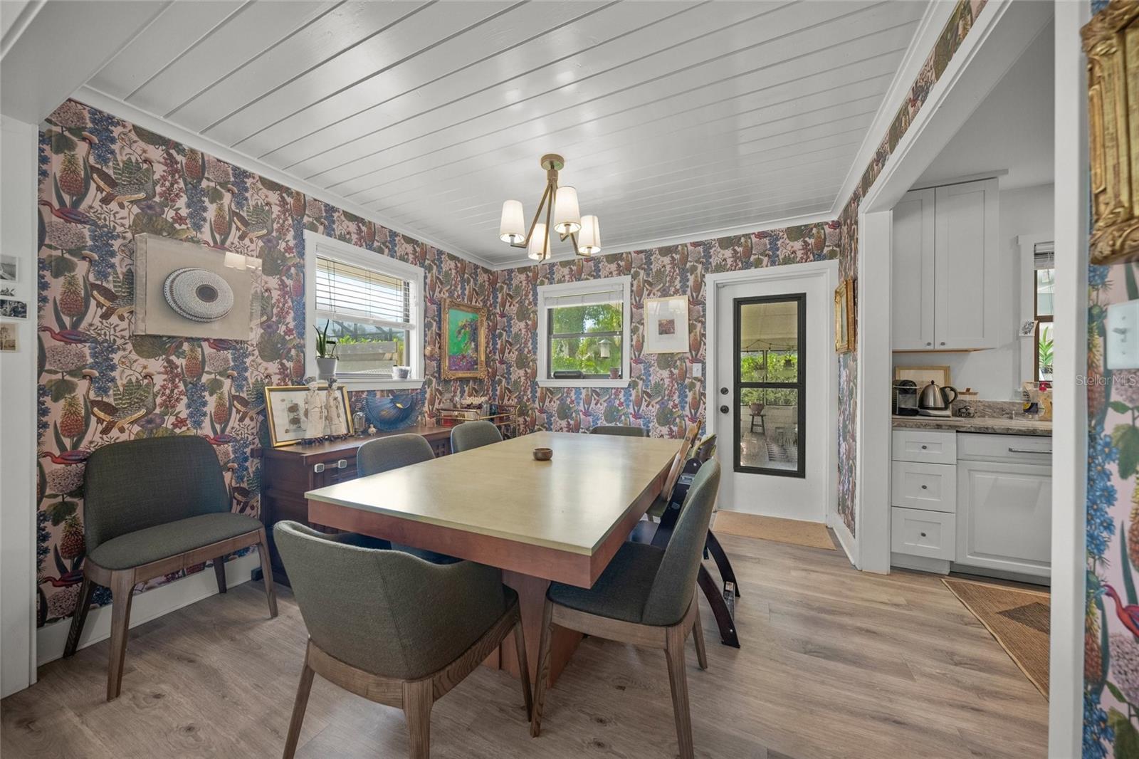 PAVER PARK ESTATES - Residential