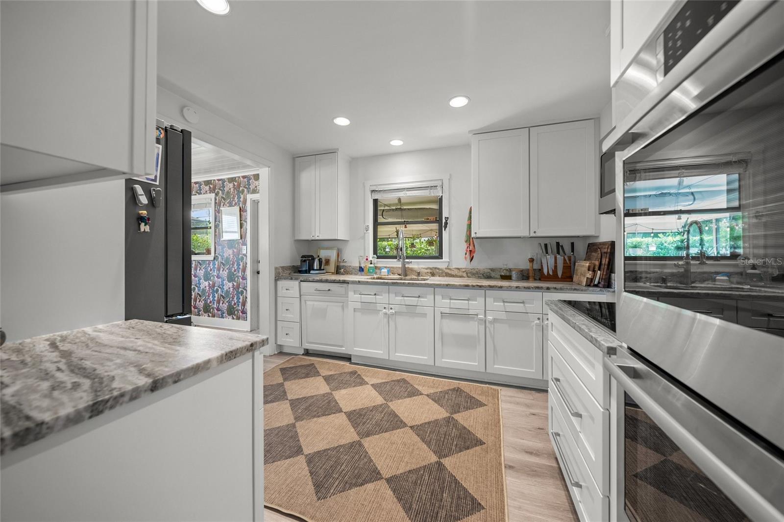 PAVER PARK ESTATES - Residential