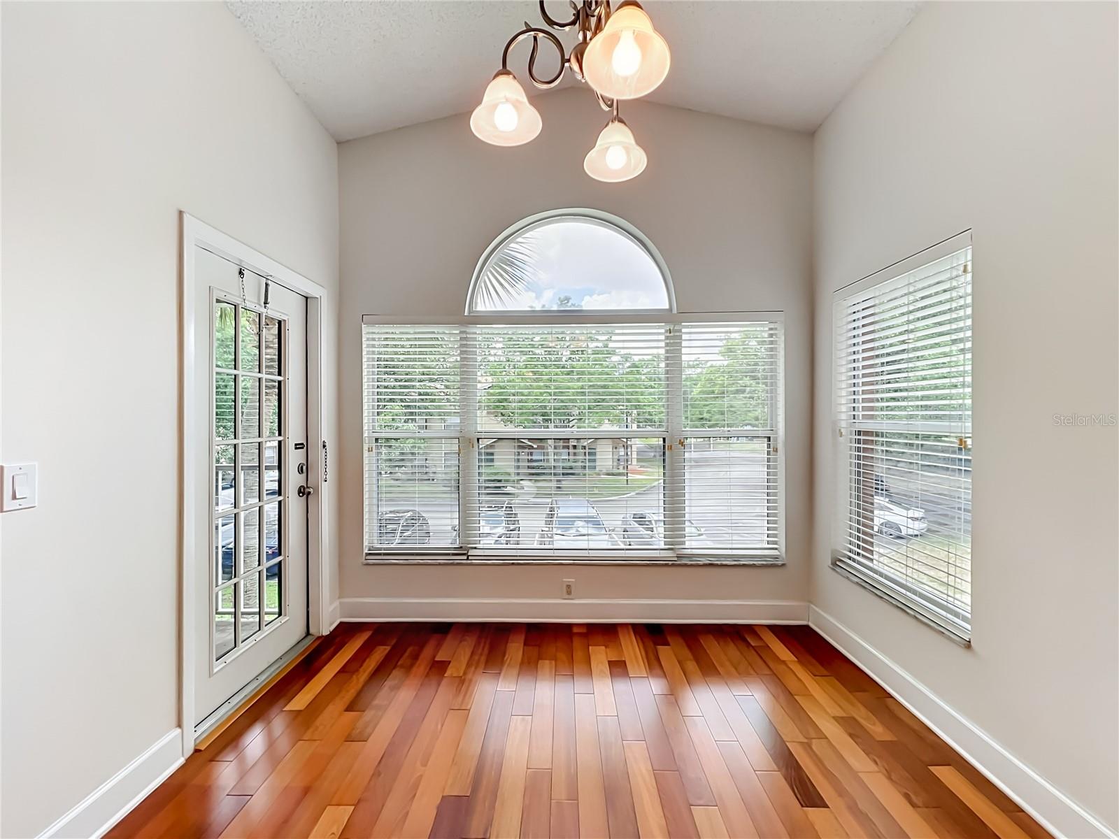 5464 E MICHIGAN STREET 5464-8