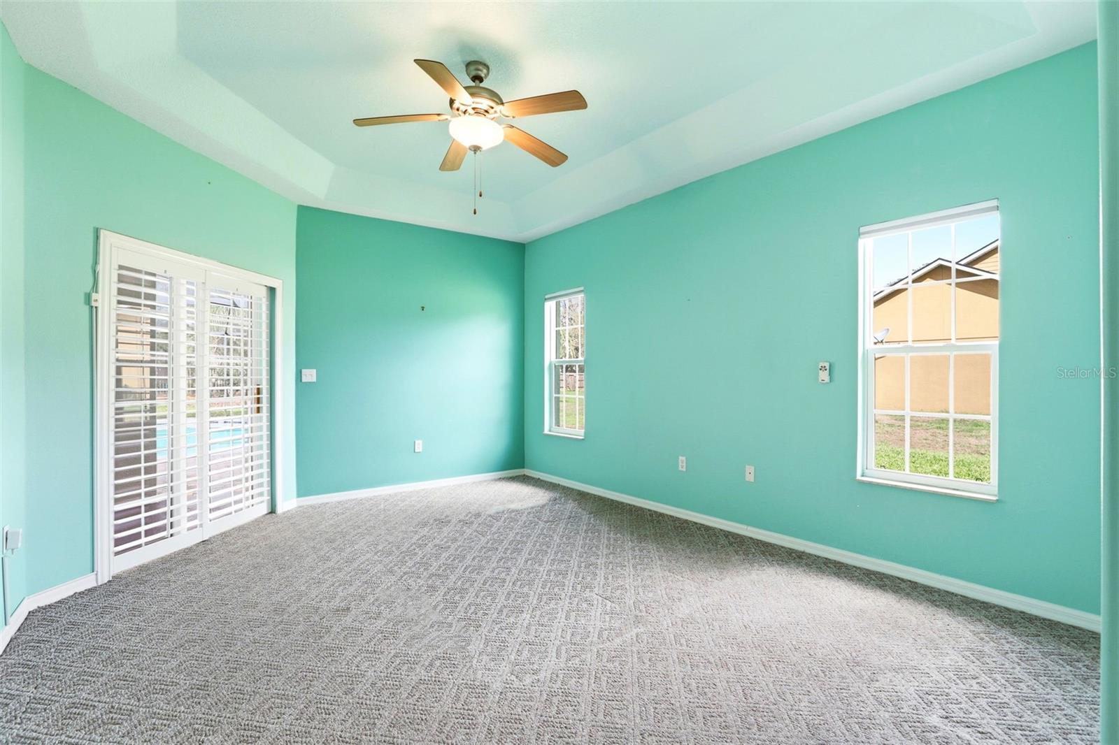 BAY LAKE ESTATES - Residential