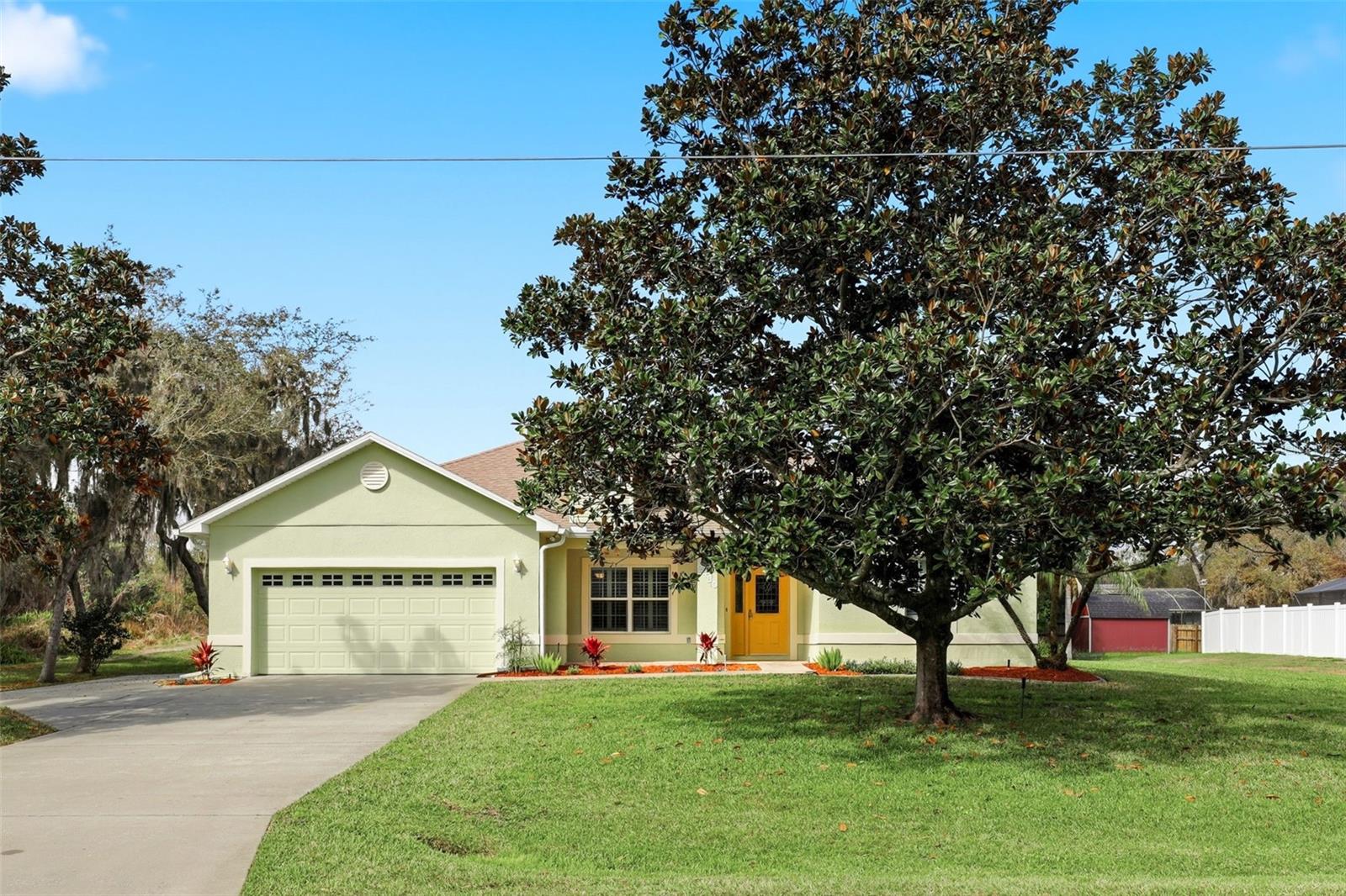 BAY LAKE ESTATES - Residential