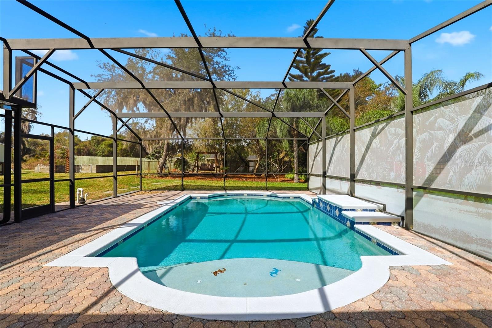 BAY LAKE ESTATES - Residential