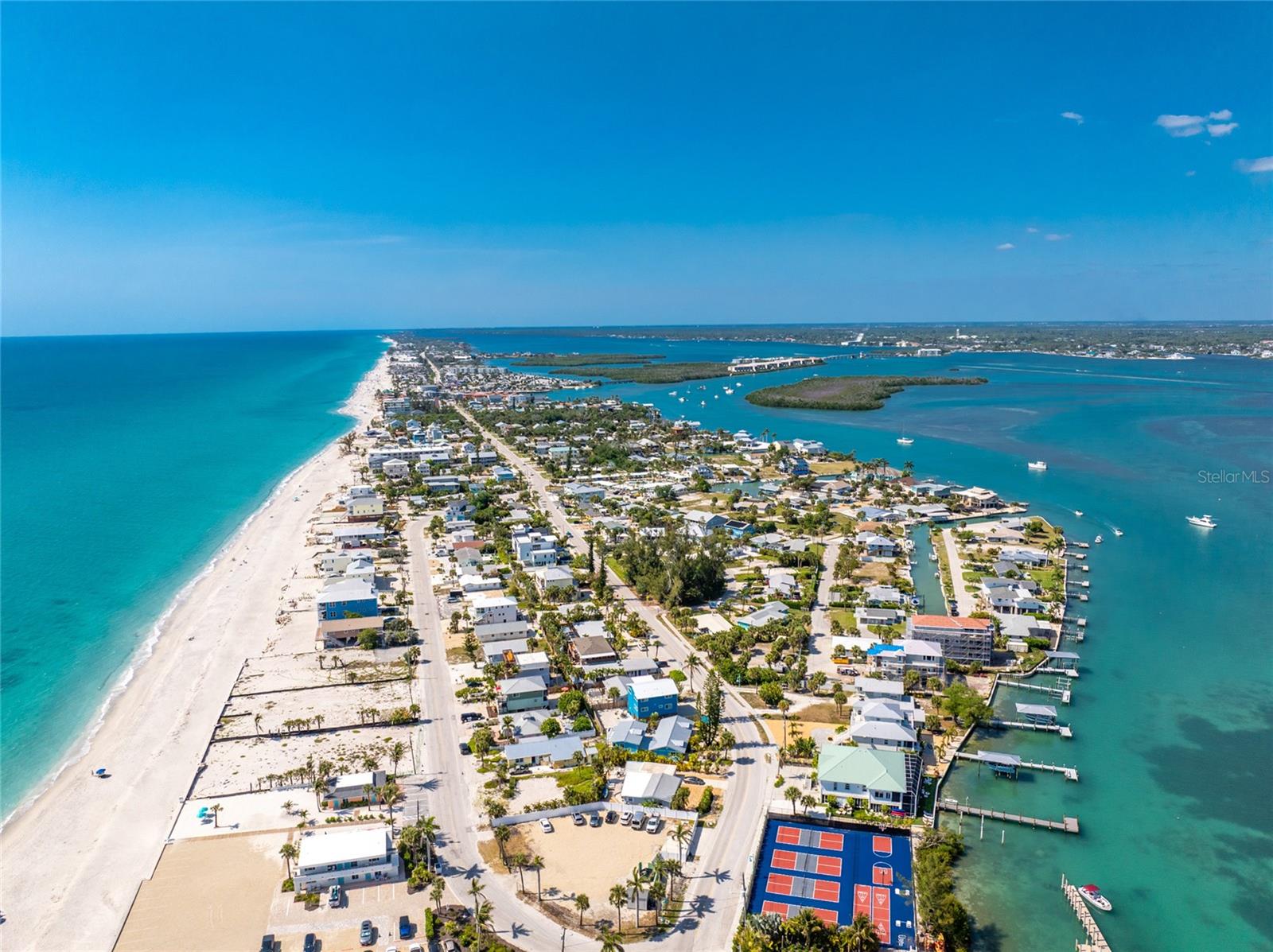 ENGLEWOOD SHORES - Residential