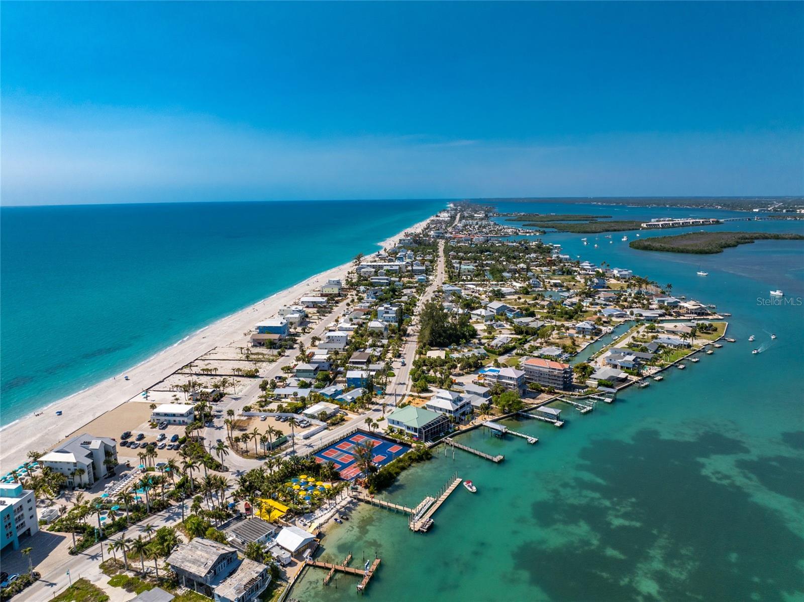 ENGLEWOOD SHORES - Residential