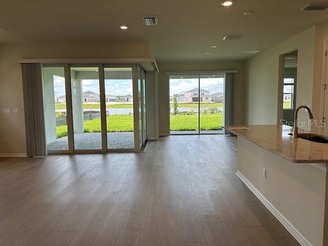 6920 DAPPLED OAK WAY