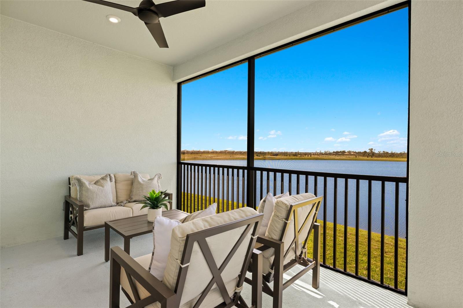 PALMERA AT WELLEN PARK - Residential