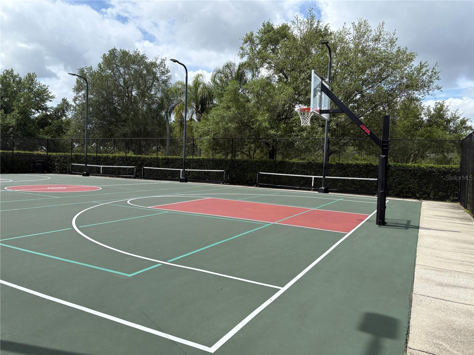 VILLAGE WALK AT LAKE NONA UNITS 1D AND 1E - Residential Lease