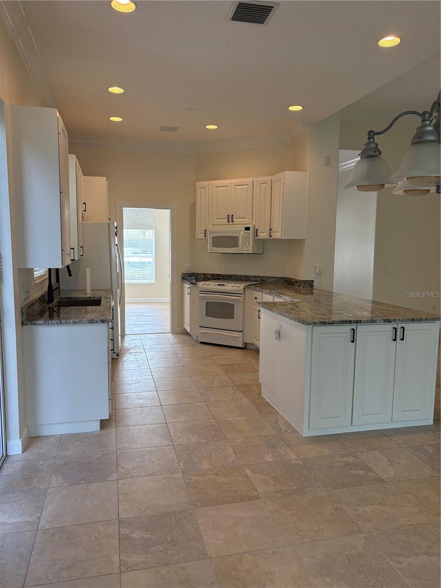 VILLAGE WALK AT LAKE NONA UNITS 1D AND 1E - Residential Lease