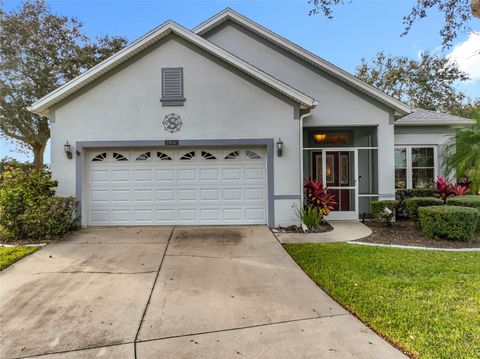 Photo of 25003 Cypress Pond Court, Leesburg, FL 34748 (MLS # G5107722)