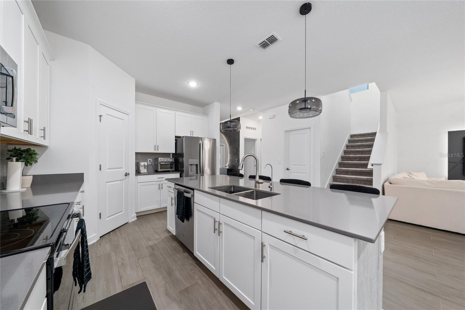 STOREY PARK PH 3 - Residential