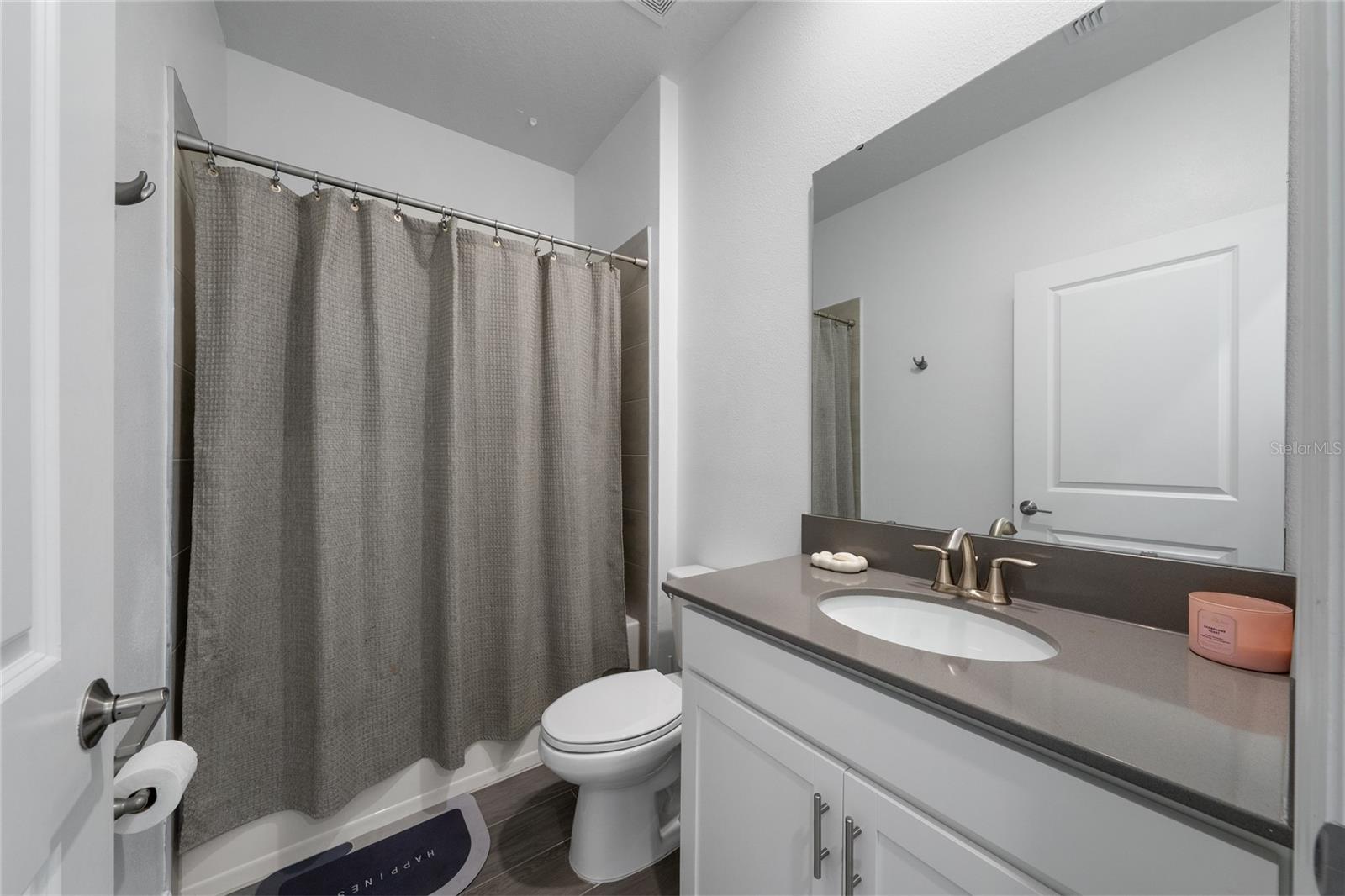 STOREY PARK PH 3 - Residential