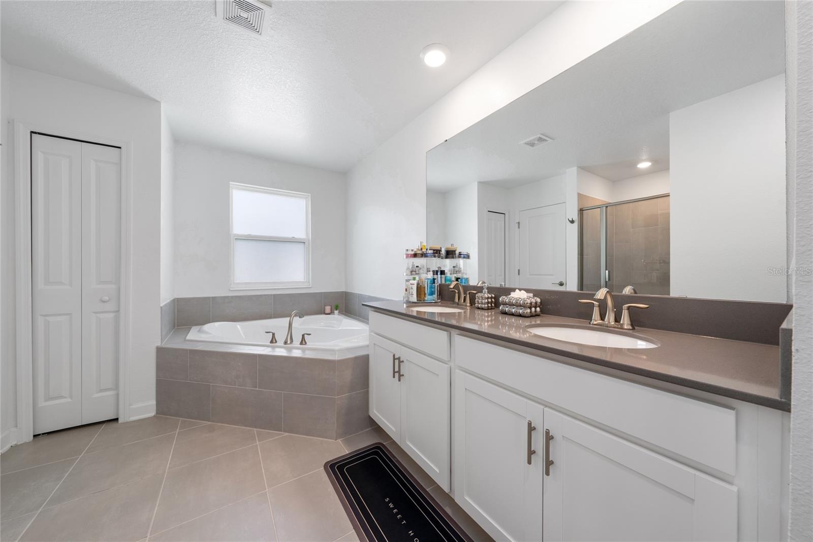 STOREY PARK PH 3 - Residential