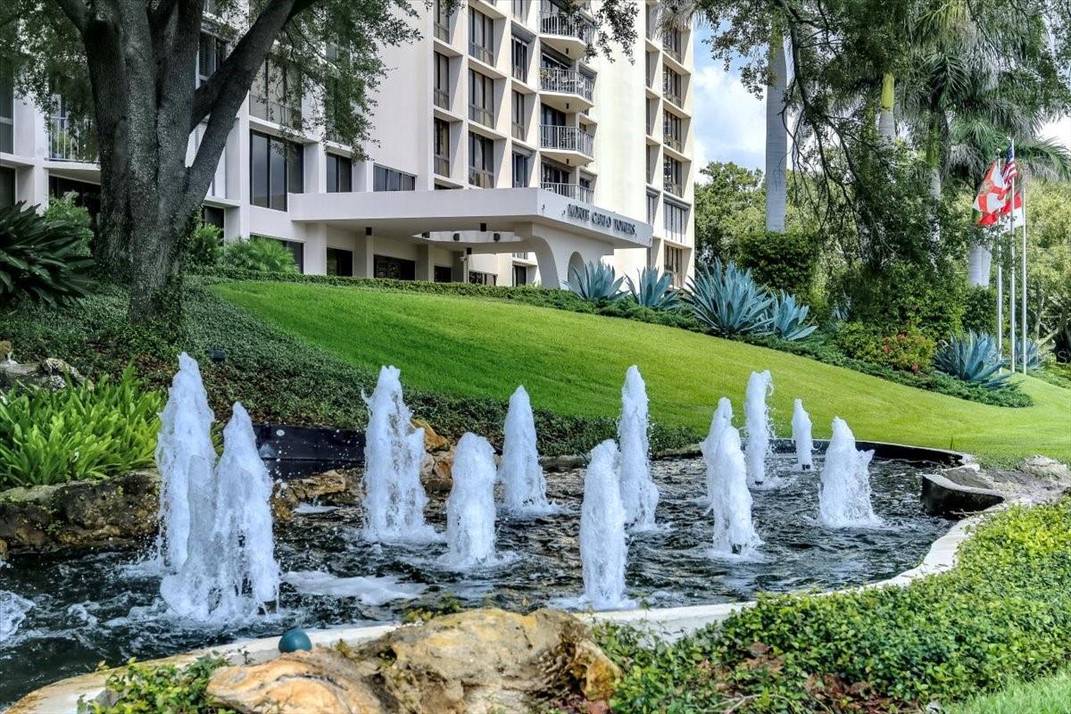MONTE CARLO TOWERS A CONDOMINI - Residential