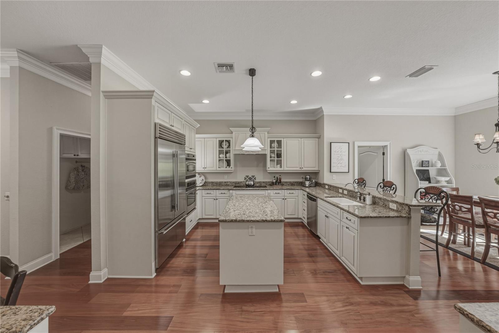 SAVANNAH OAKS-CLASS 1 SUB - Residential