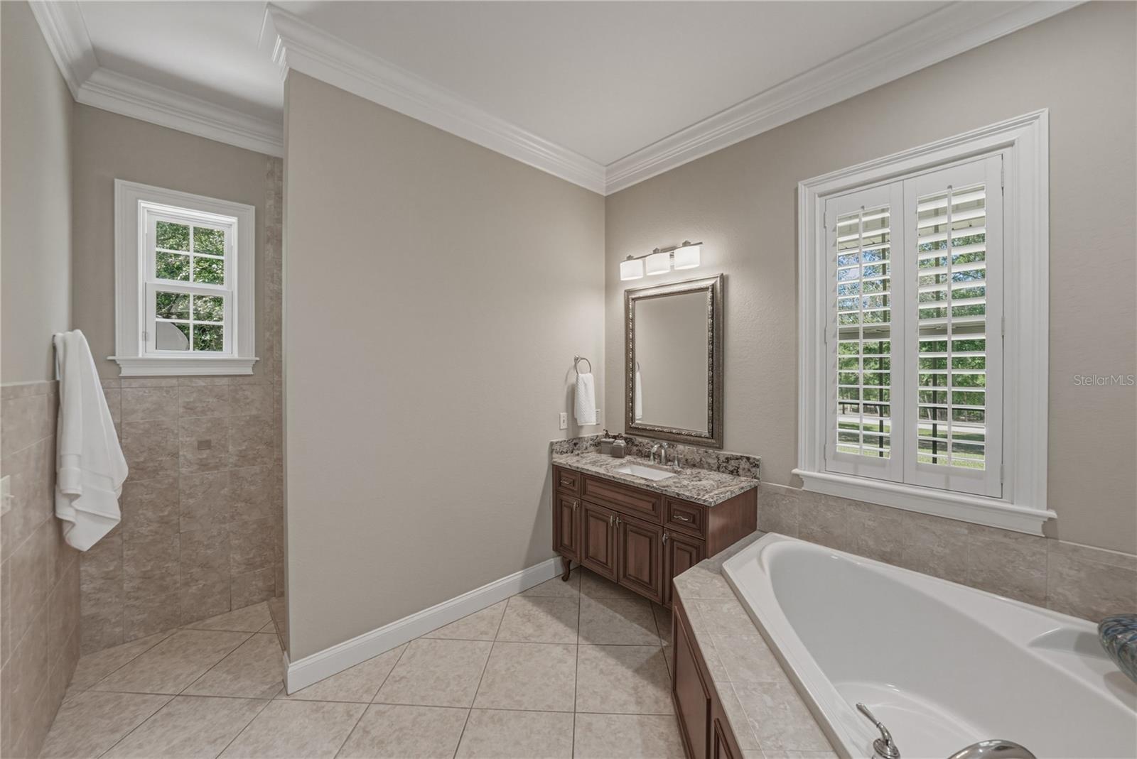 SAVANNAH OAKS-CLASS 1 SUB - Residential