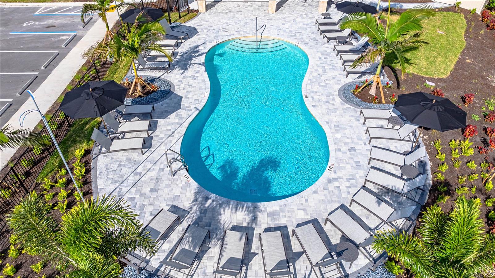 TOWNS AT TIBURON - Residential