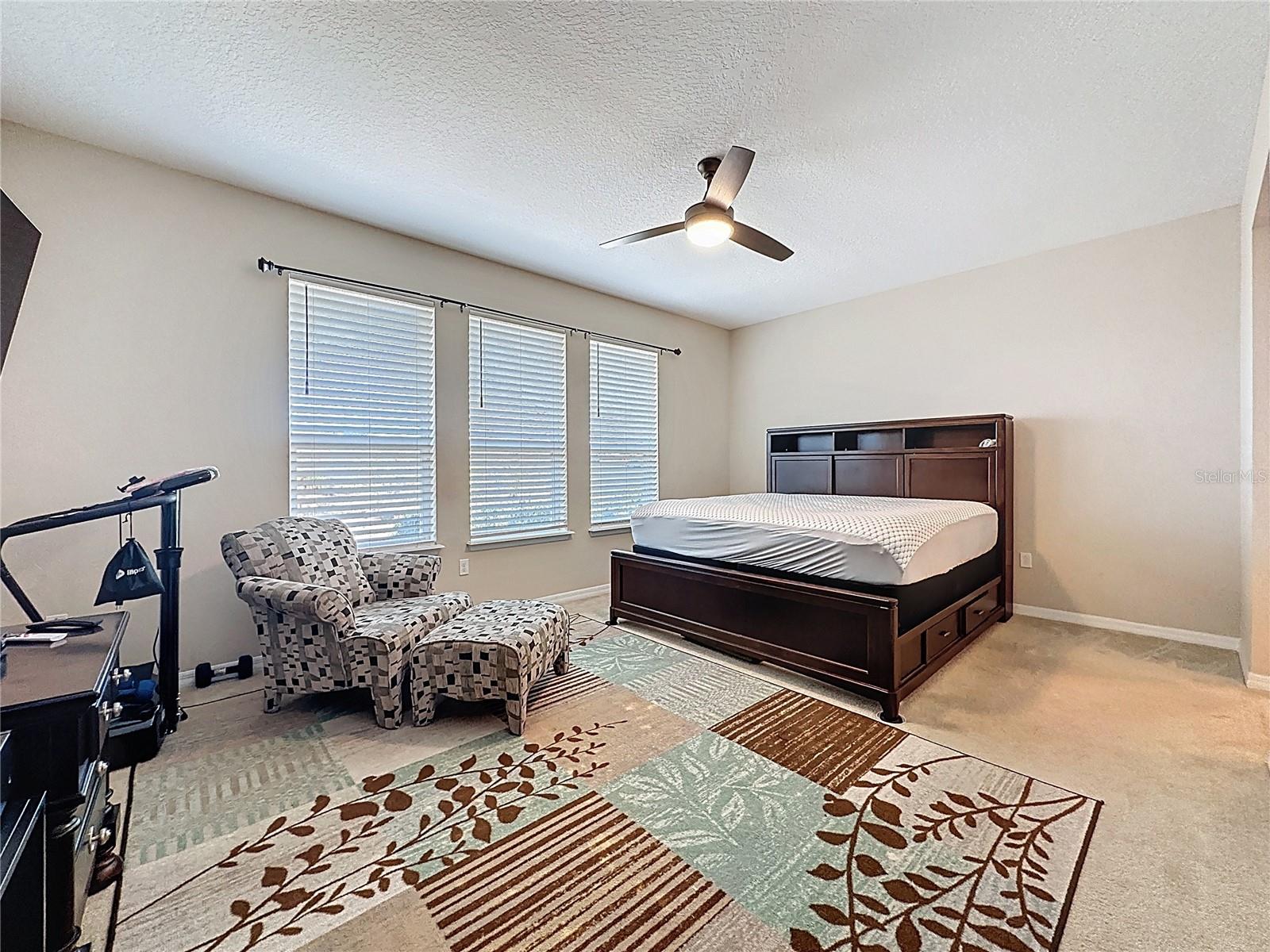 CASCADES OF GROVELAND (TRILOGY) - Residential