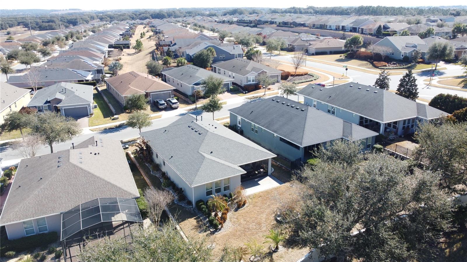 CASCADES OF GROVELAND (TRILOGY) - Residential