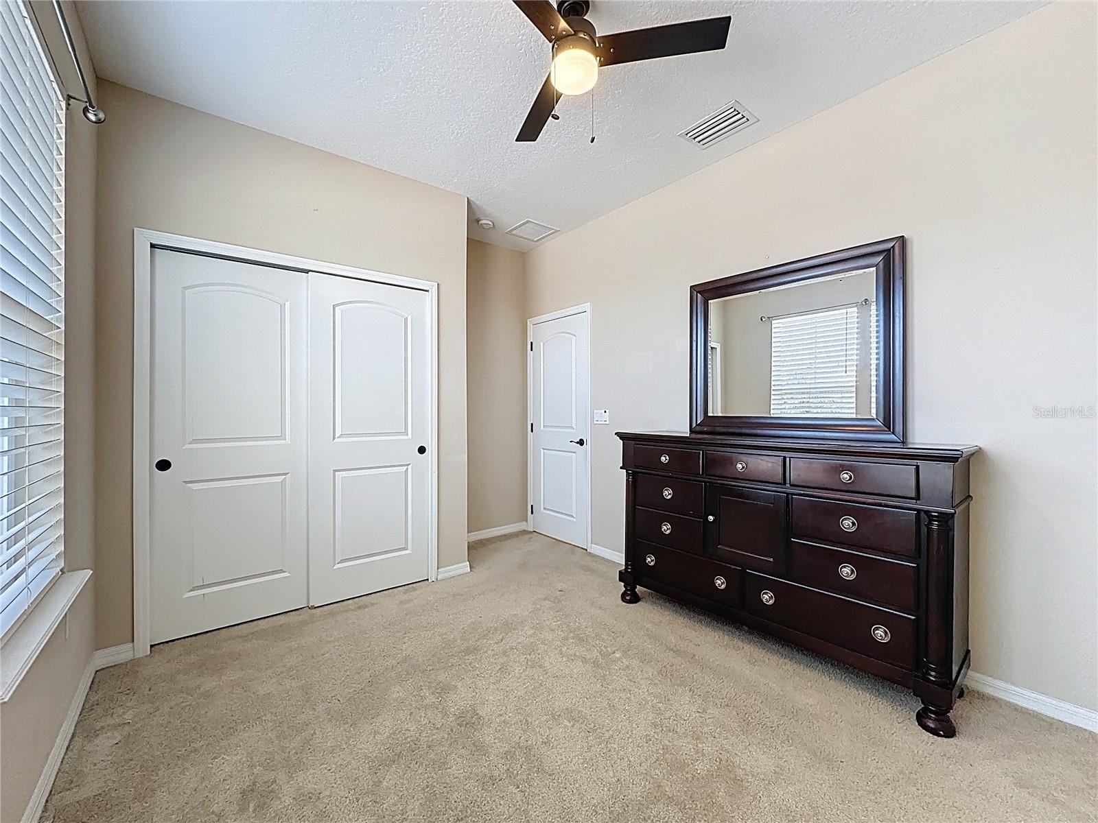 CASCADES OF GROVELAND (TRILOGY) - Residential