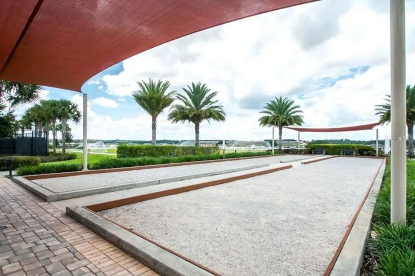 CASCADES OF GROVELAND (TRILOGY) - Residential