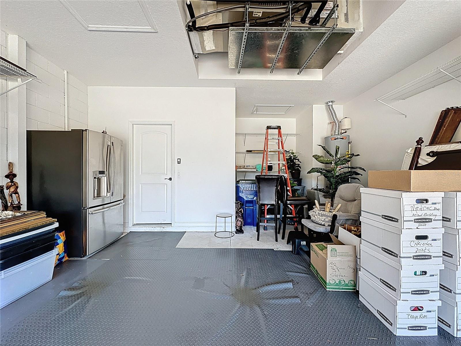 CASCADES OF GROVELAND (TRILOGY) - Residential