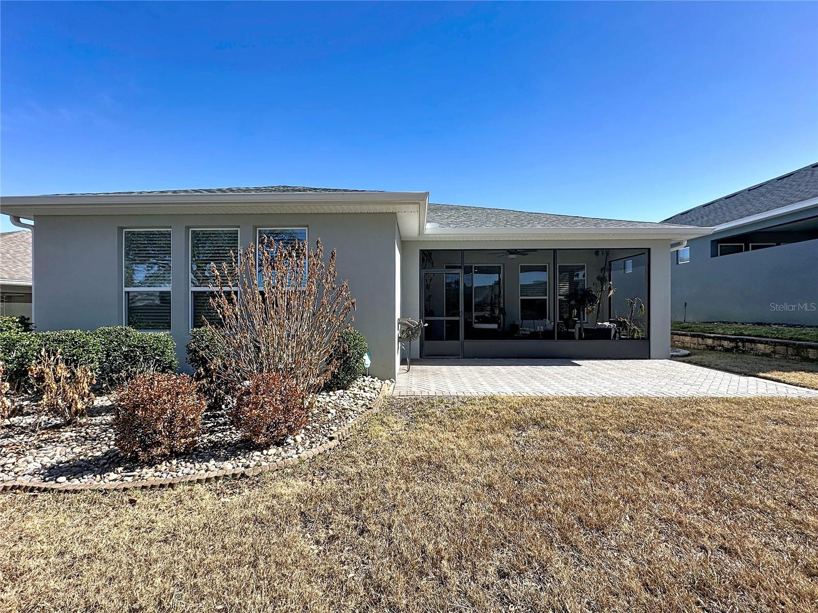 CASCADES OF GROVELAND (TRILOGY) - Residential