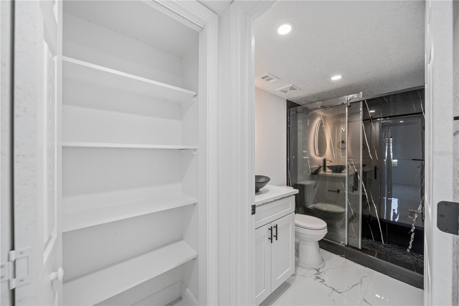 4306 MADEIRA COURT 3335