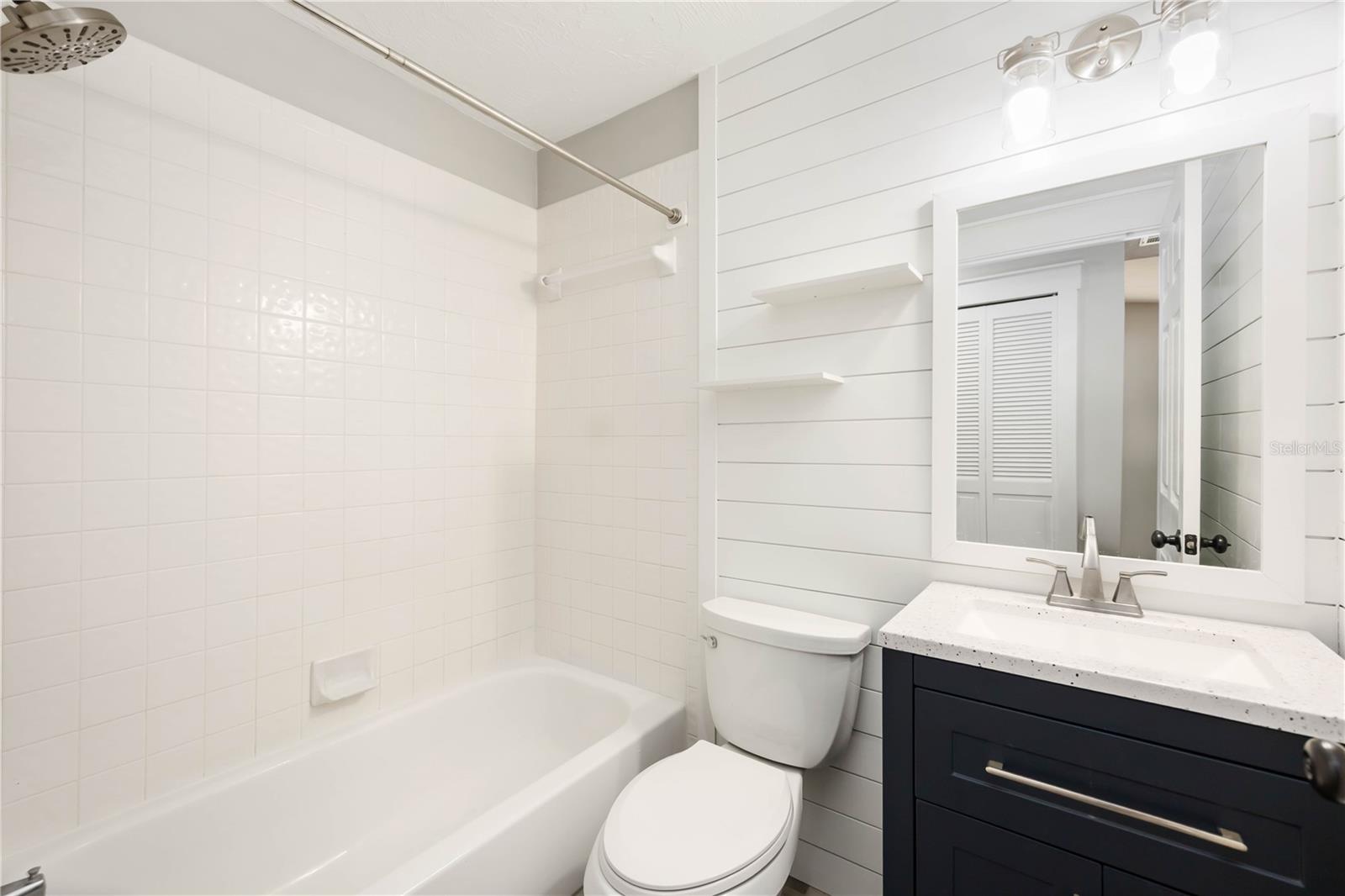 LONGWOOD VILLAS - Residential