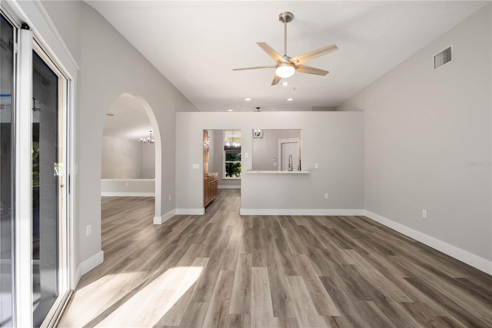 LONGWOOD VILLAS - Residential