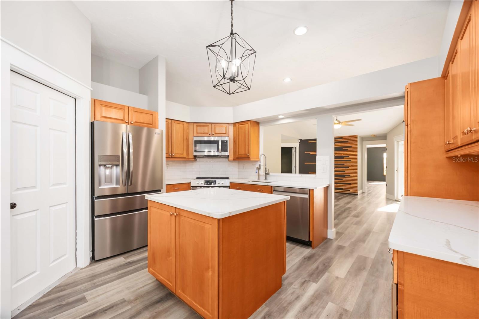 LONGWOOD VILLAS - Residential