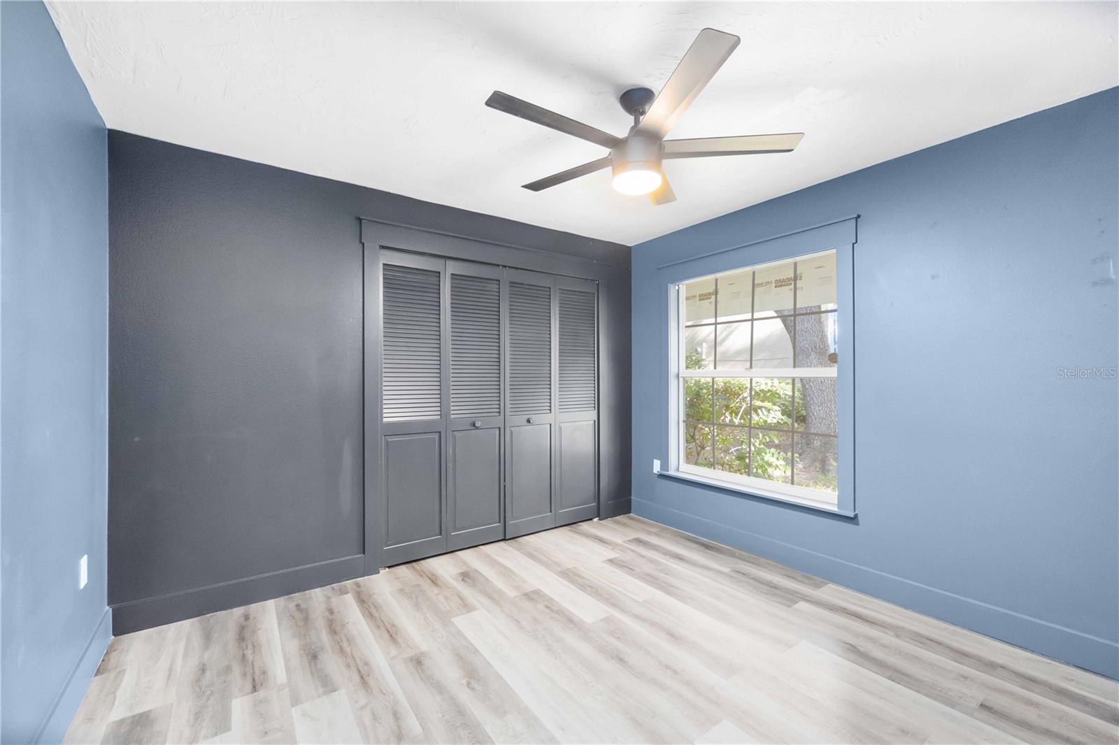 LONGWOOD VILLAS - Residential