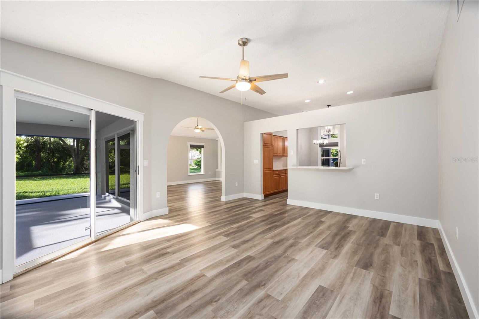 LONGWOOD VILLAS - Residential