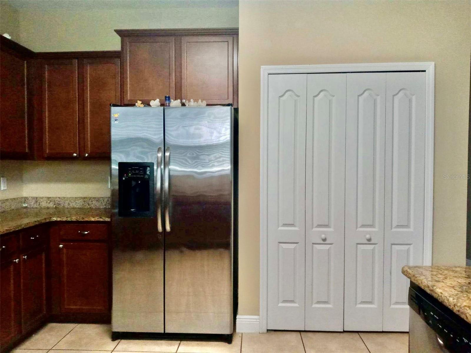 LAKE SMART ESTATES - Residential