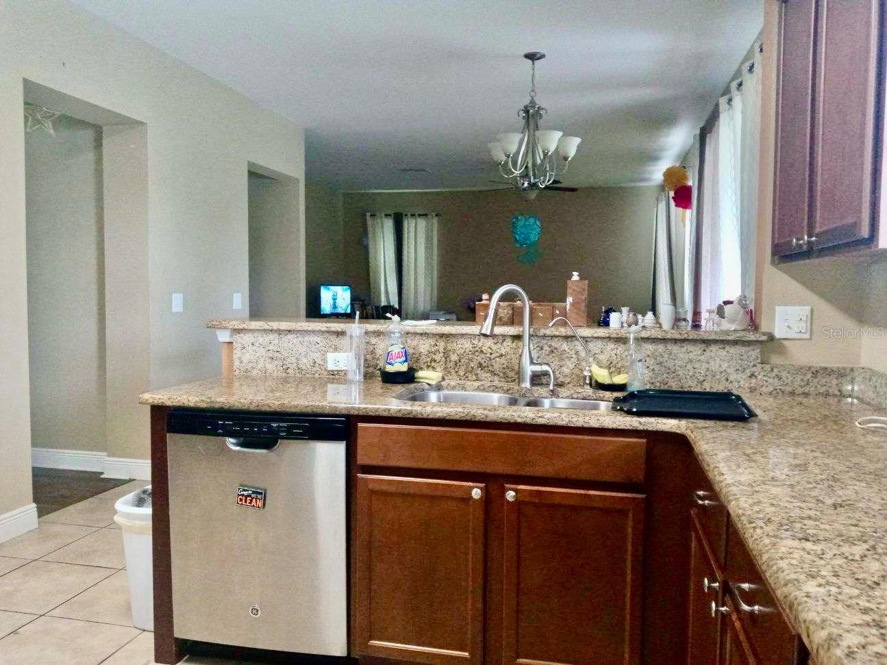 LAKE SMART ESTATES - Residential