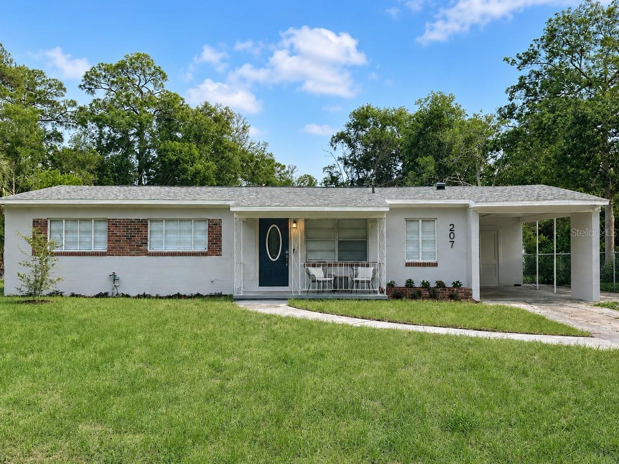 Photo 1 of 12 — 207 LAKE VIEW DRIVE, SANFORD, FL 32773